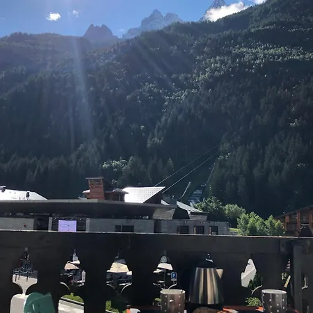 Aiguille Du Midi - Le Chamo'nid Daire Chamonix